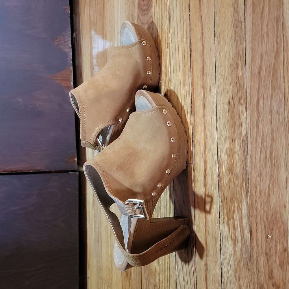 Nature Breeze Open Toe Studded Heel, Tan, Size 8
